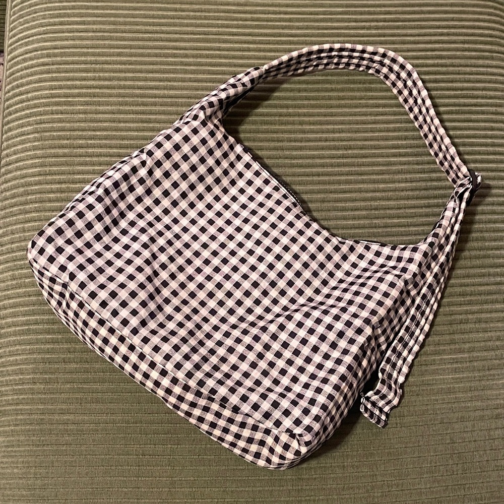 BAGGU Gingham Shoulder Bag